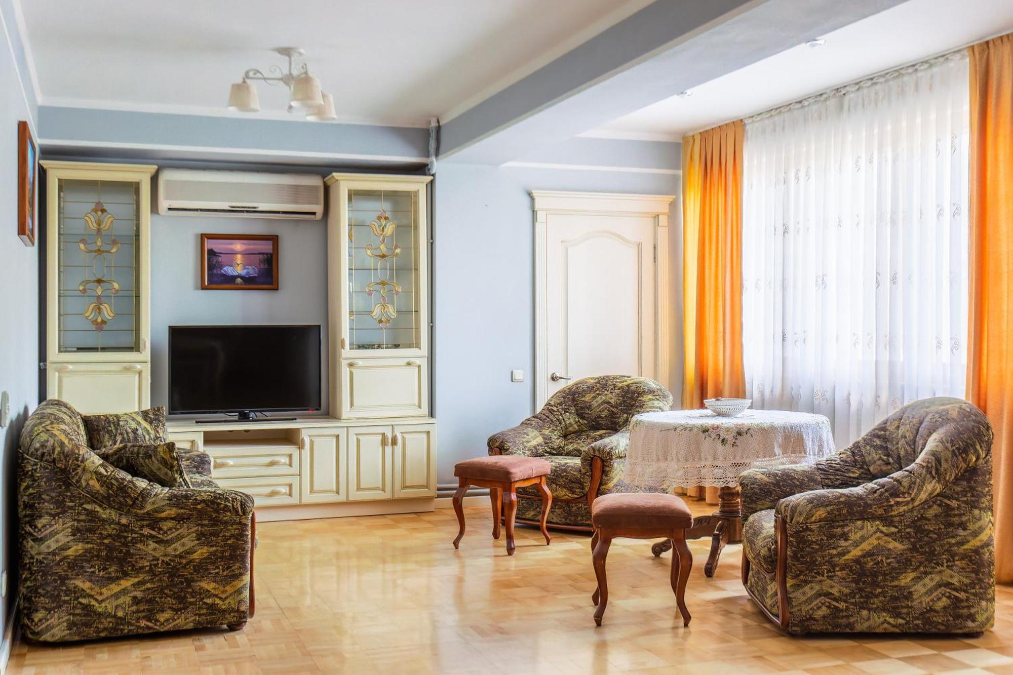Downtown Big Apartment Tachkent Extérieur photo